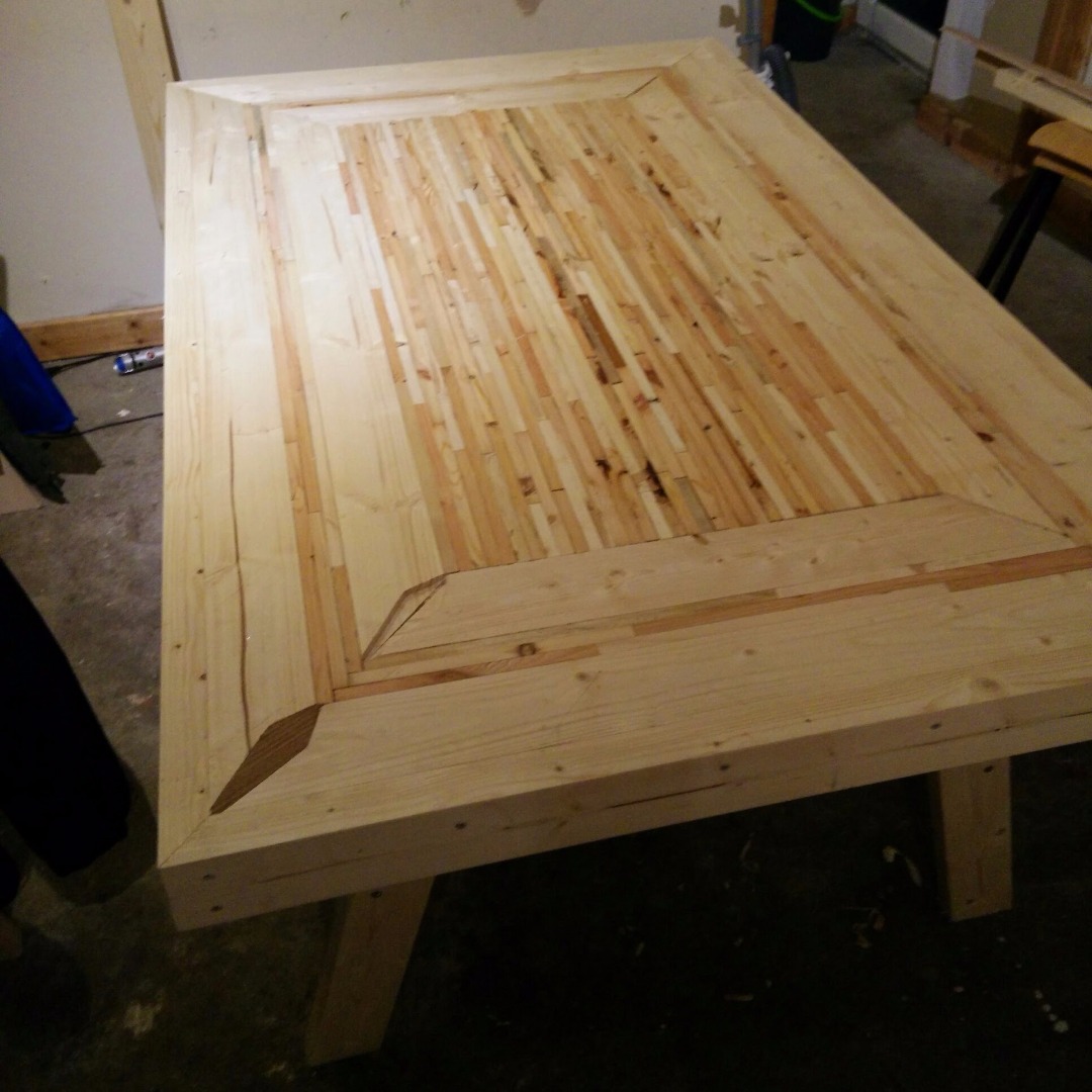 Kitchen Table (2x4 & Recycled Pallets)