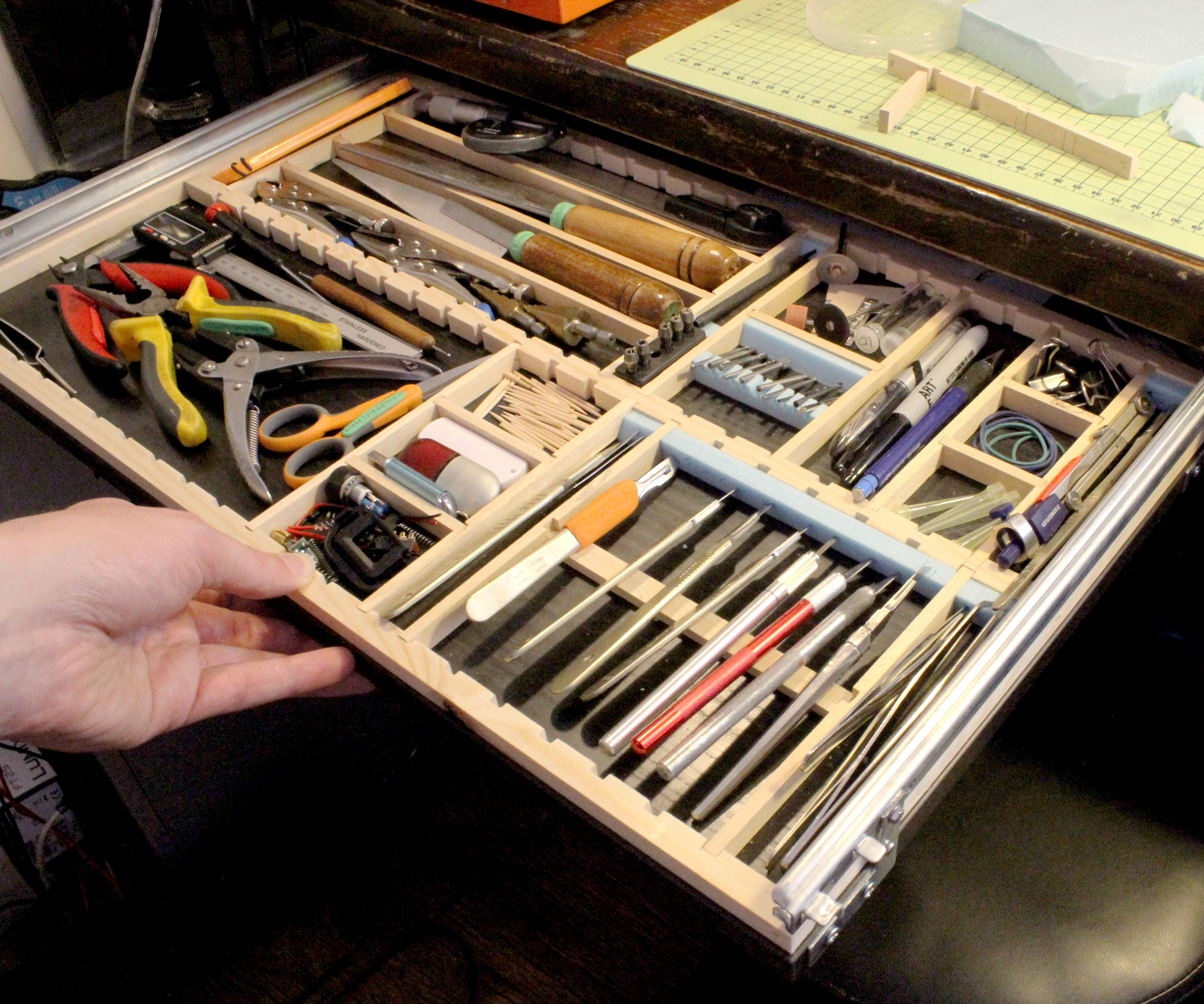 Under Desk Tool Drawer [Modeller's Delight]