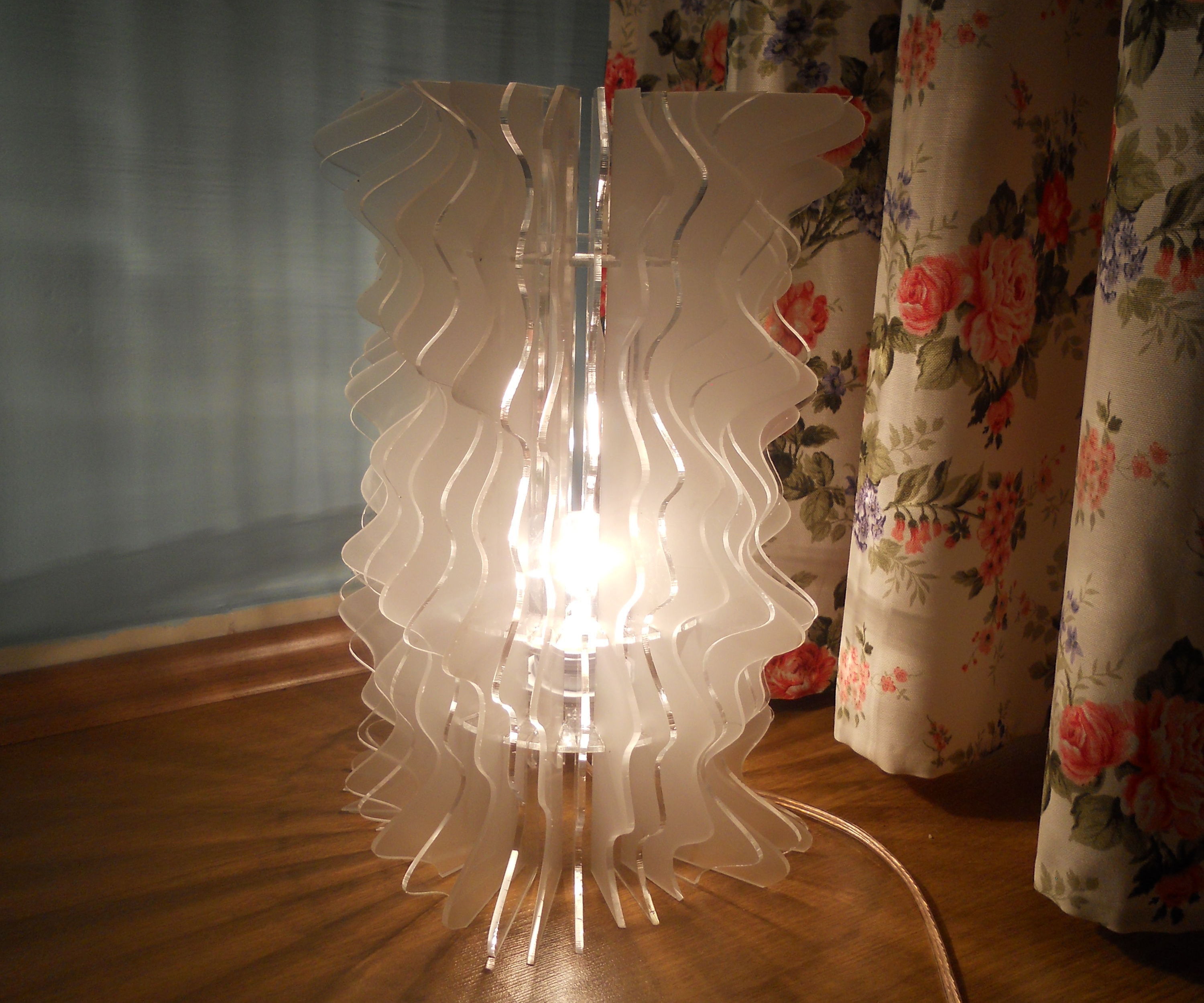 Transparent Lampshade Design