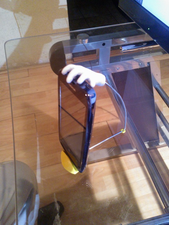 A CELL PHONE HAND SUPPORT