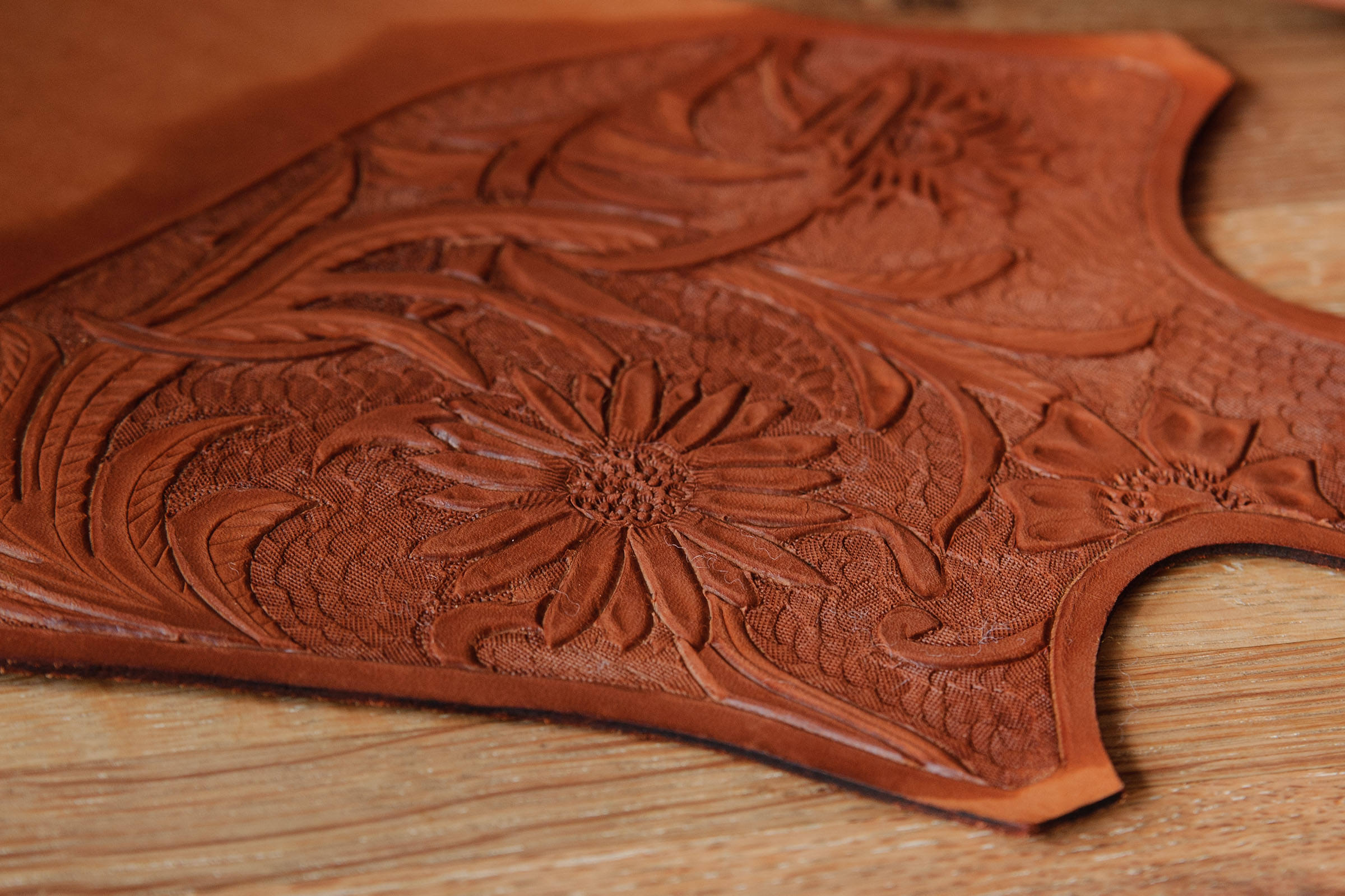 Tooling a Simple Leather Purse