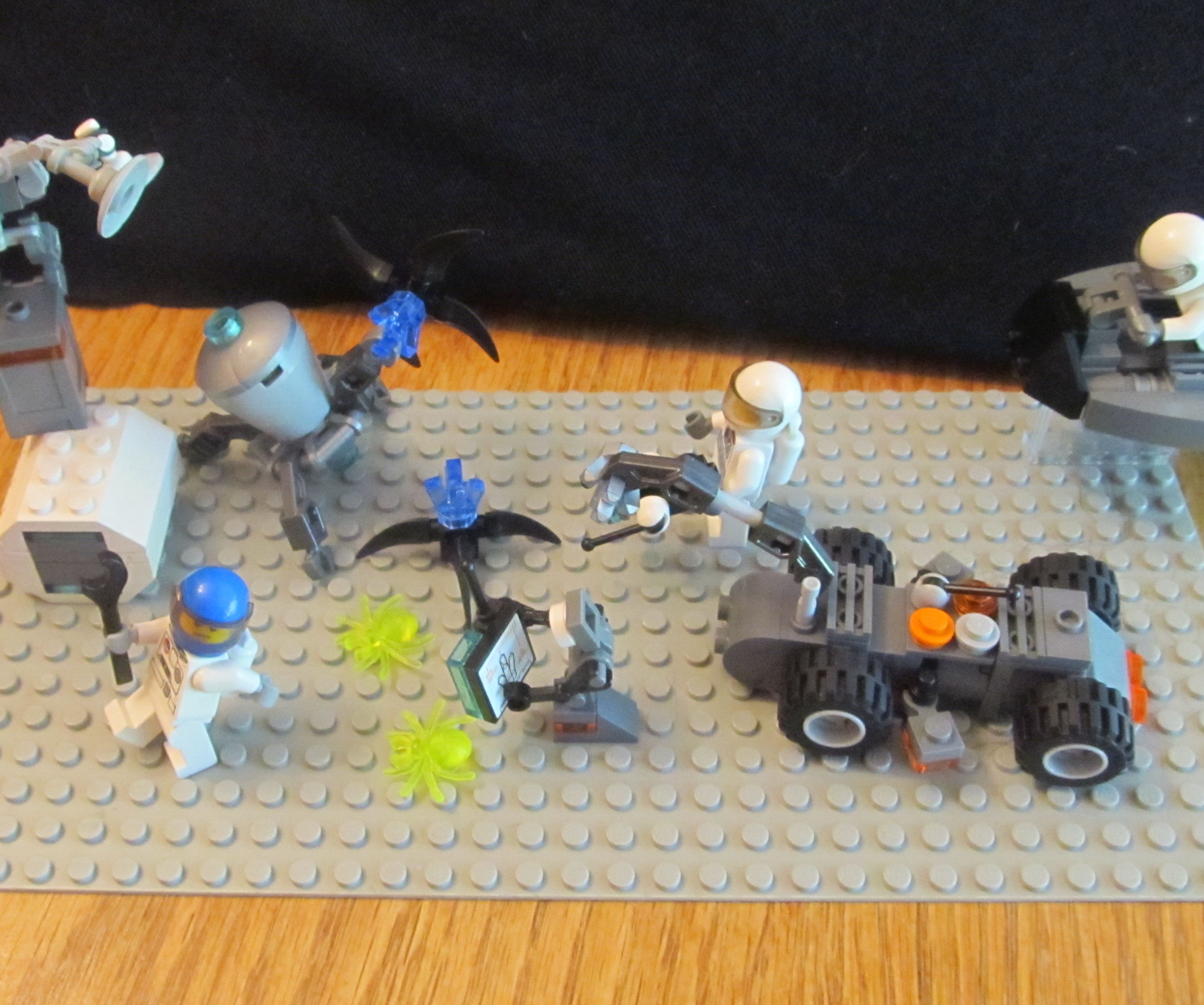 Lego Mission to the Crystal Planet