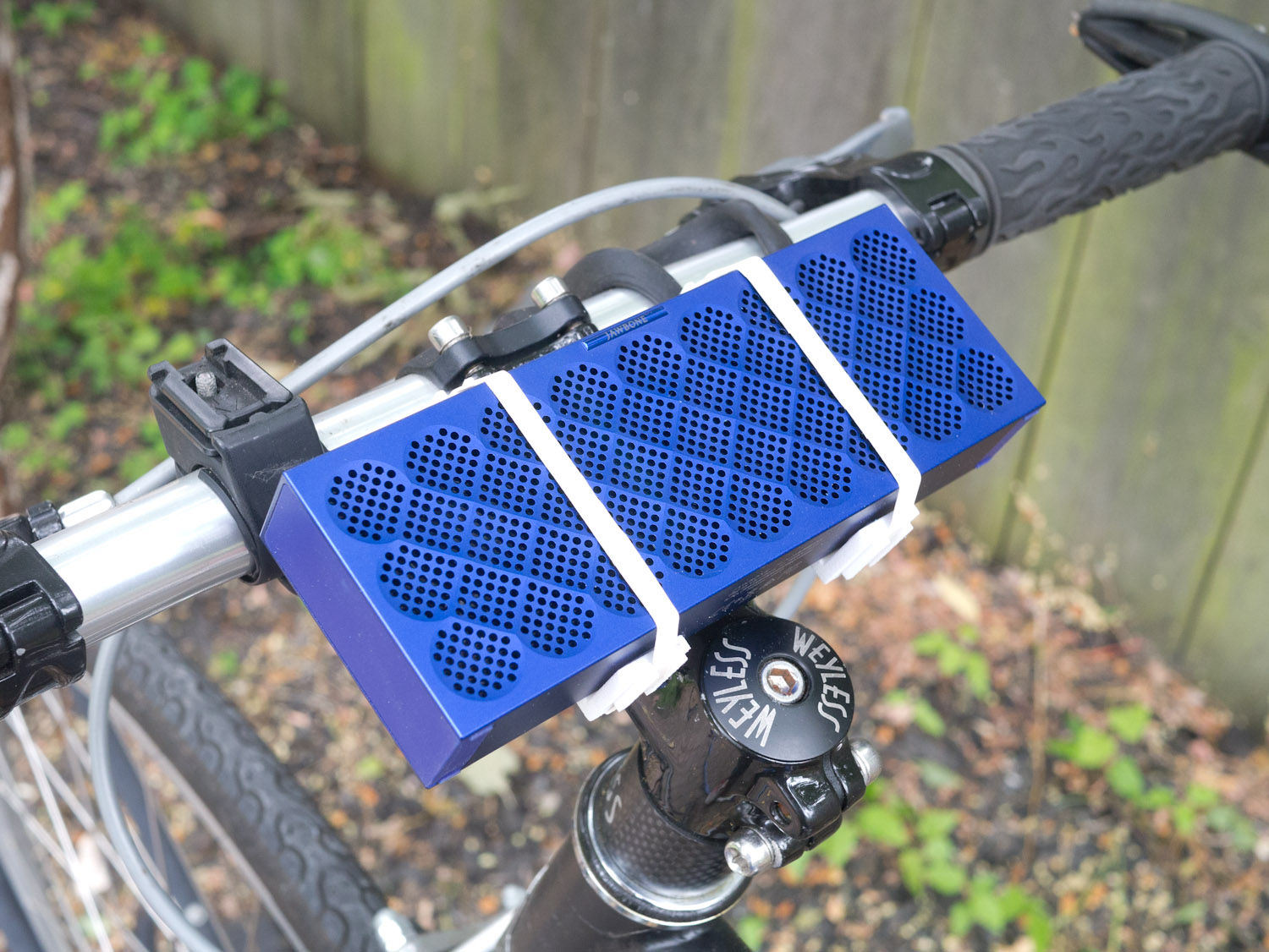 3D Printed Mini Jambox Bike Mount