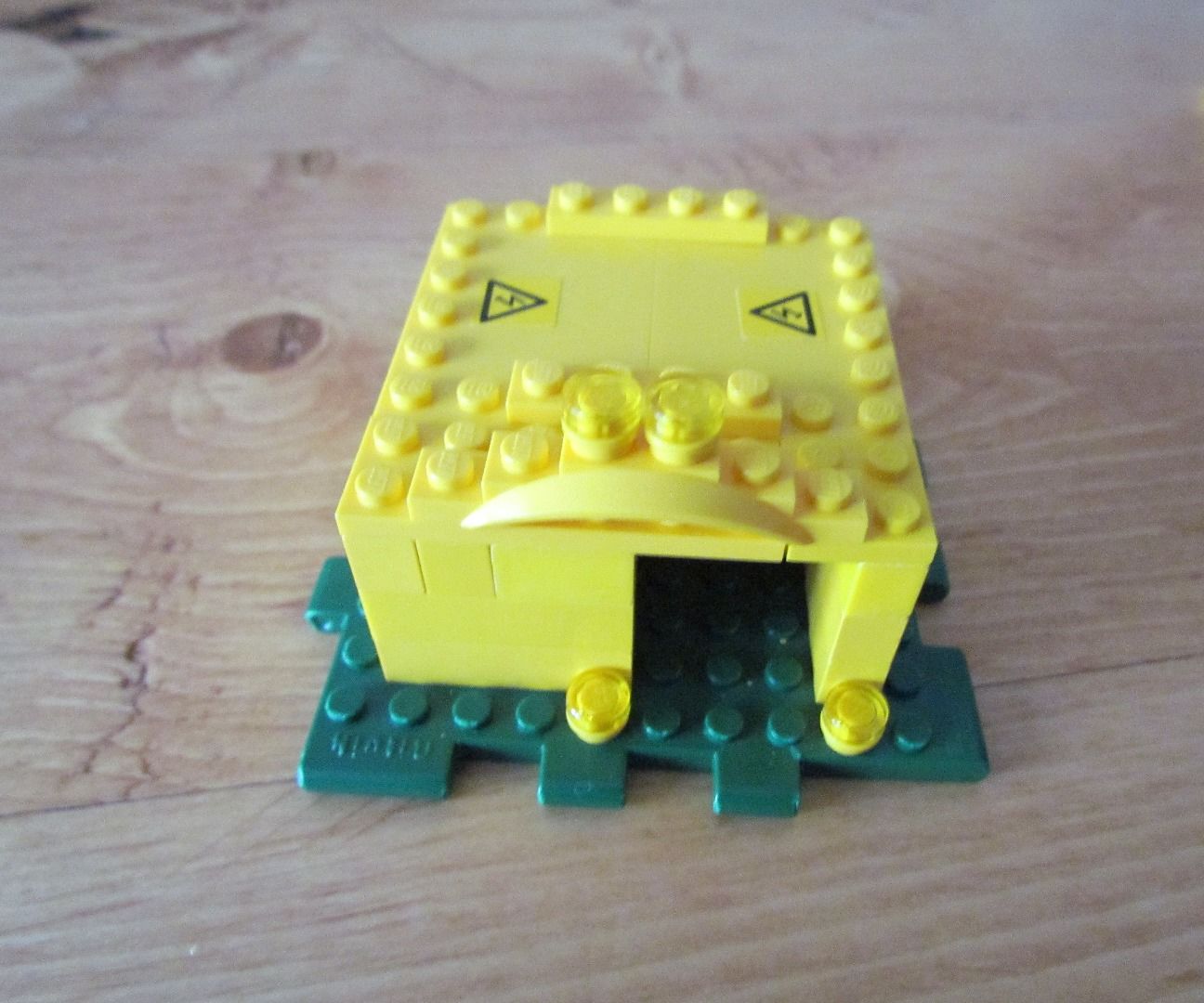 Tiny Lego Hotel