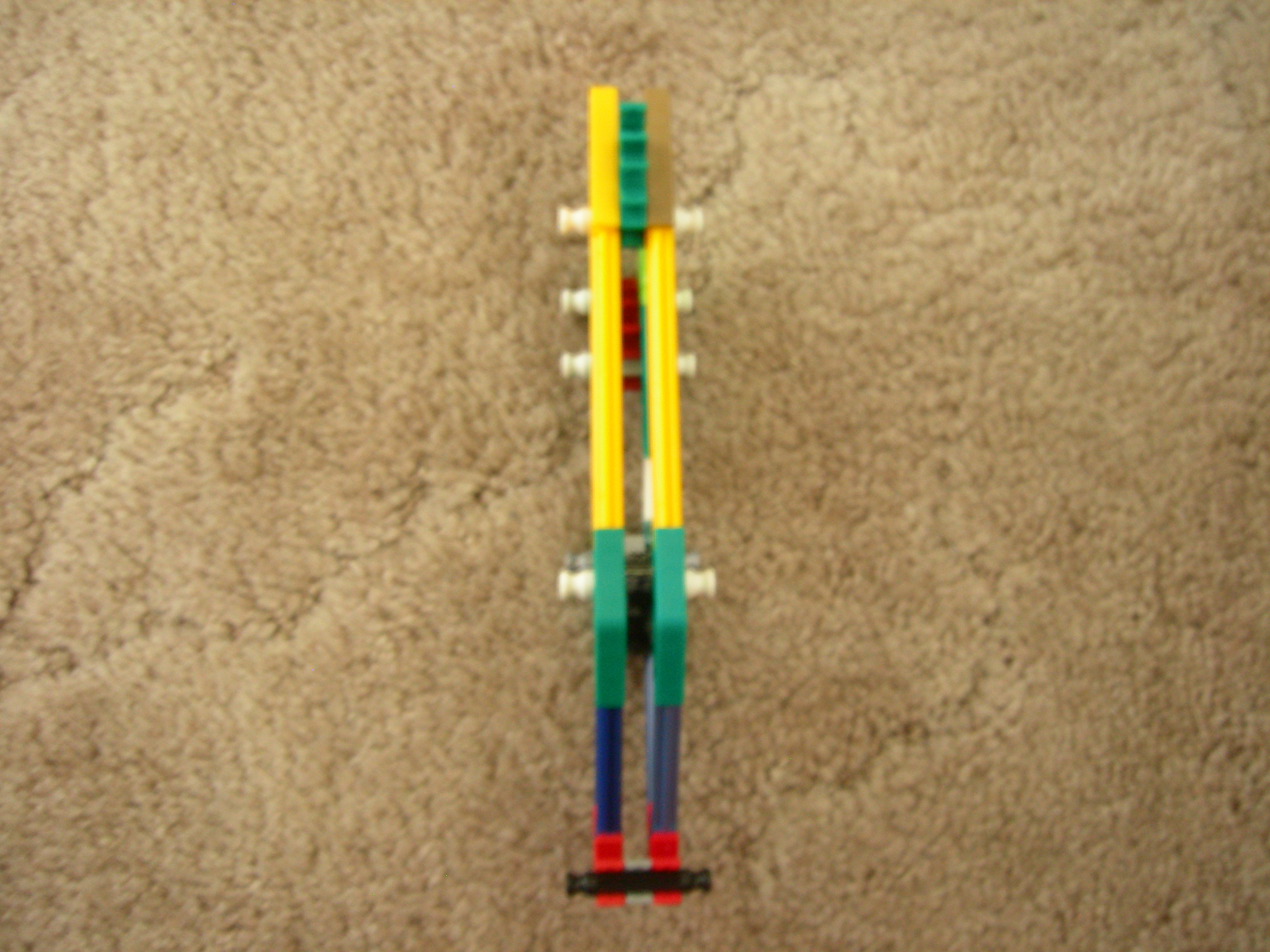 C:\Documents and Settings\Dave\My Documents\My Pictures\K'nex Gnasher Shotgun\K'nex Gnasher Shotgun 006.jpg