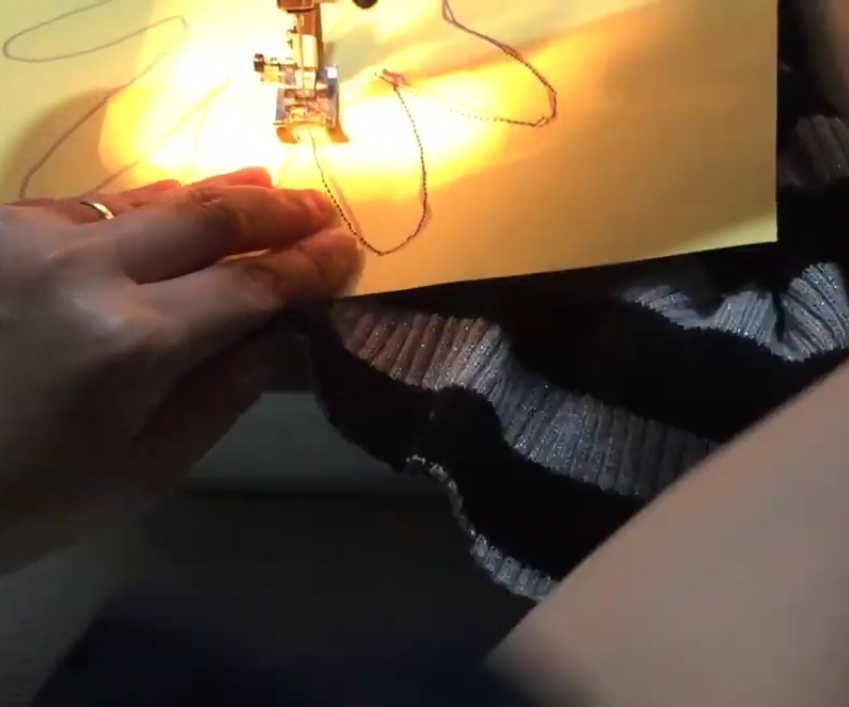 Easy Upcycled Gloves From Old Clothes
