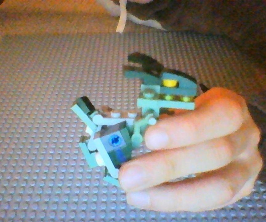 Lego raptor