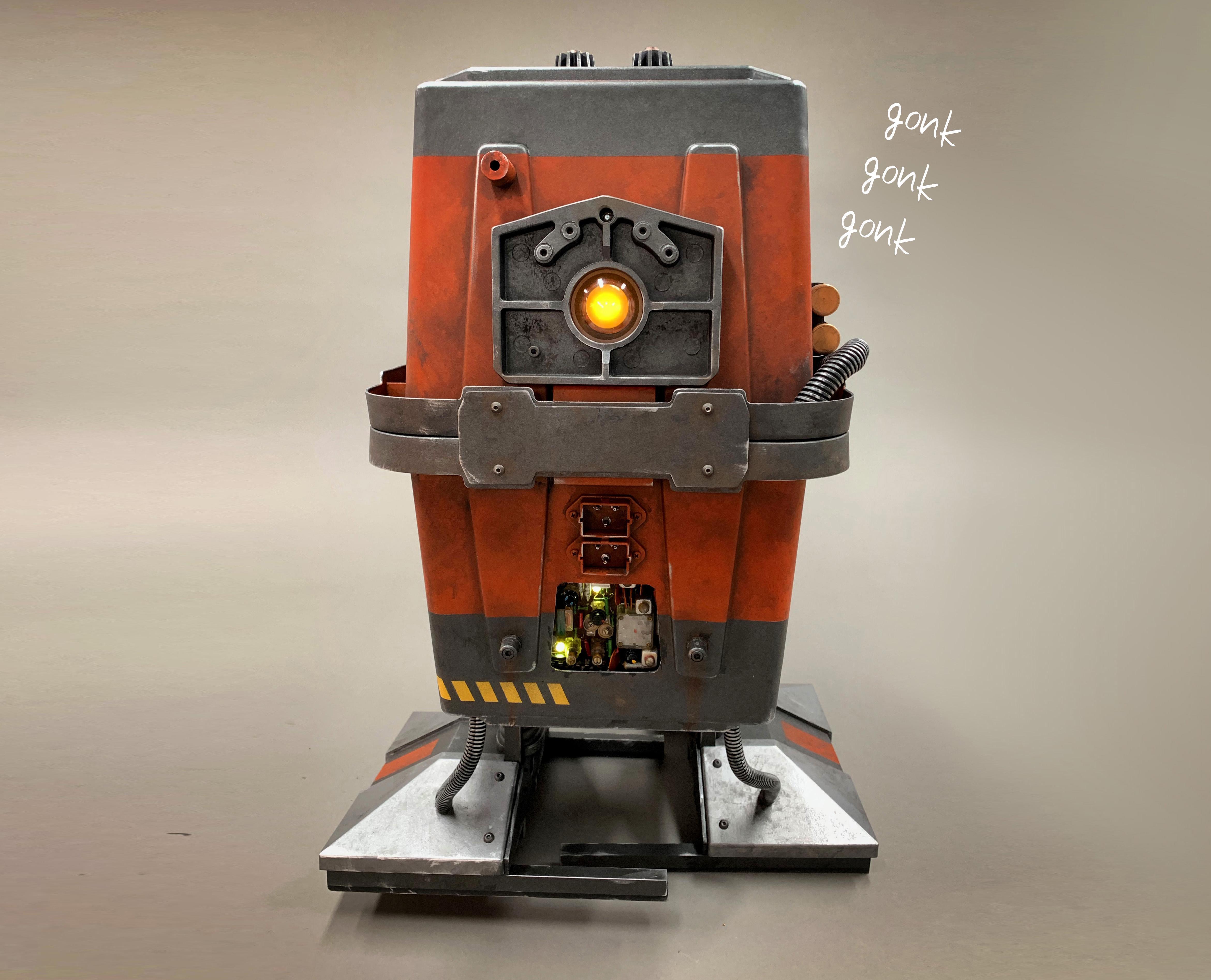 Walking Gonk Droid