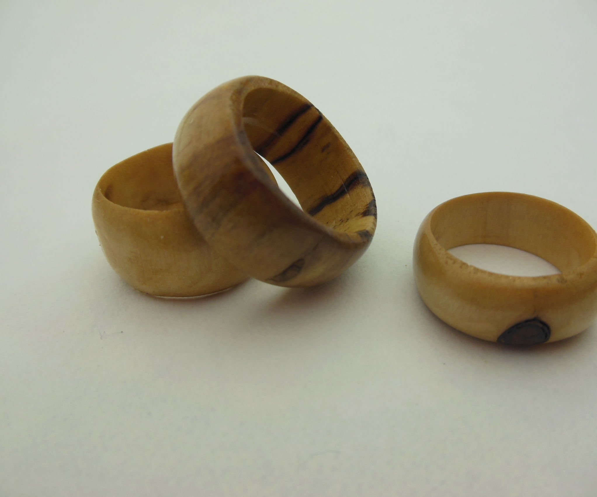 DIY: Wooden Ring