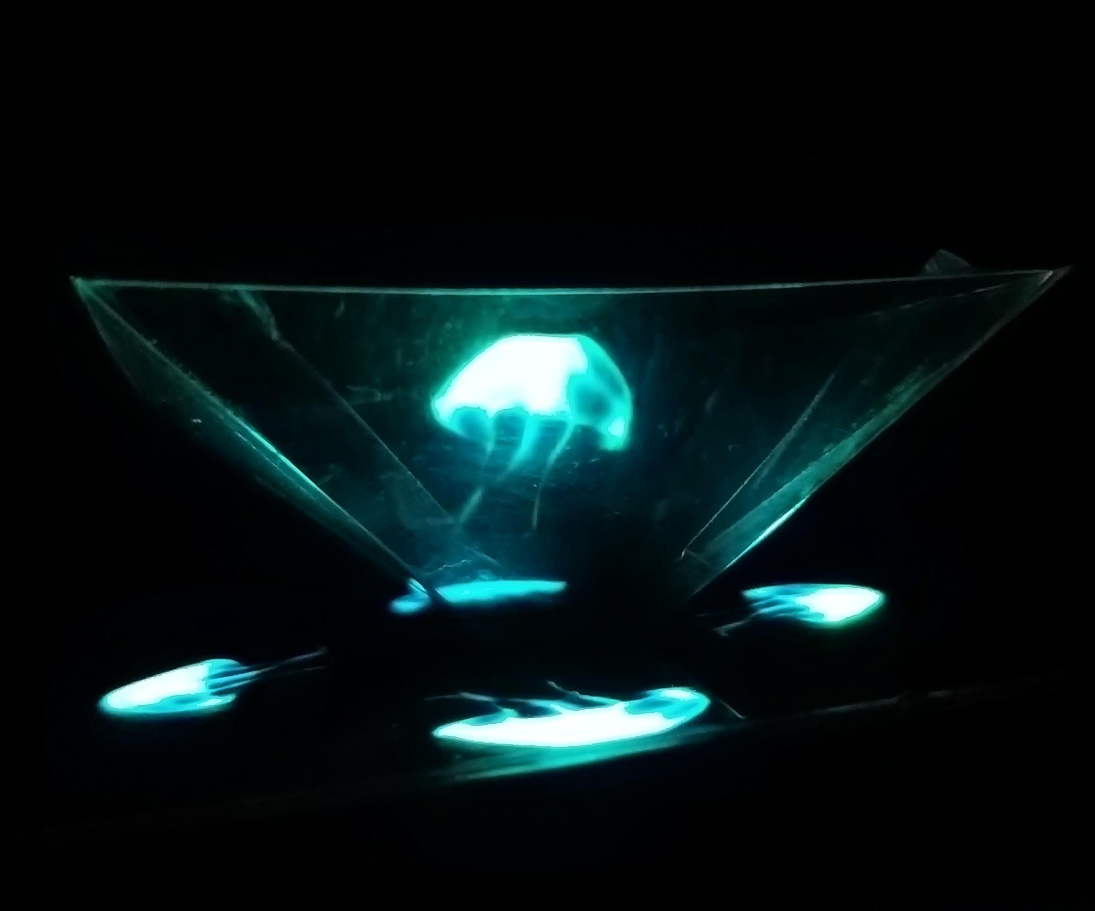 Holographic Display From Simple Materials