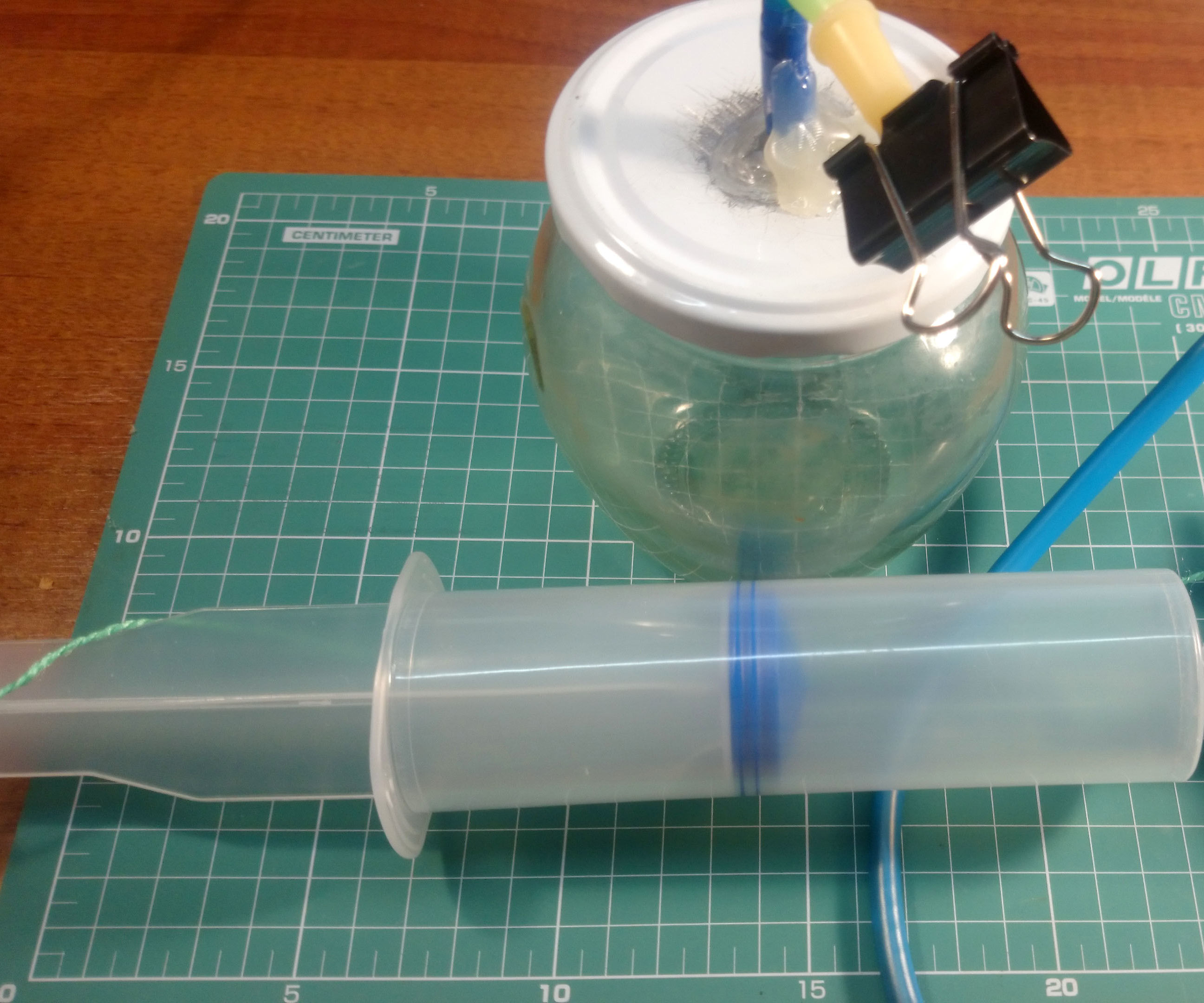 DIY Vacuum Chamber for Experiments