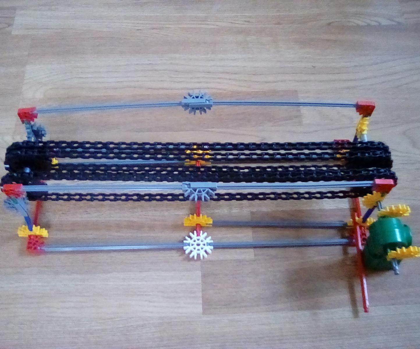 Knex  Conveyor Belt (bends Pieces a Little)