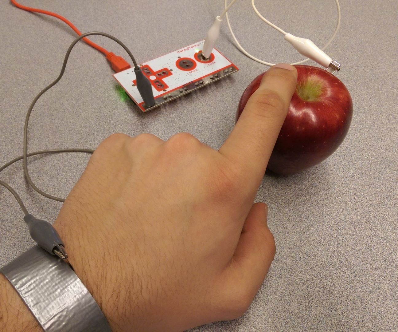 Hands Free MaKey MaKey Ground Bracelet 