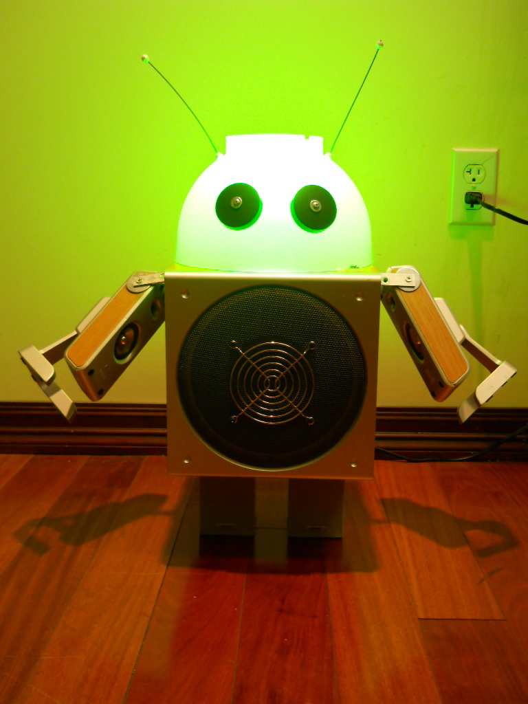 Make a Robot Lamp (using Discarded Speakers and a Colander)