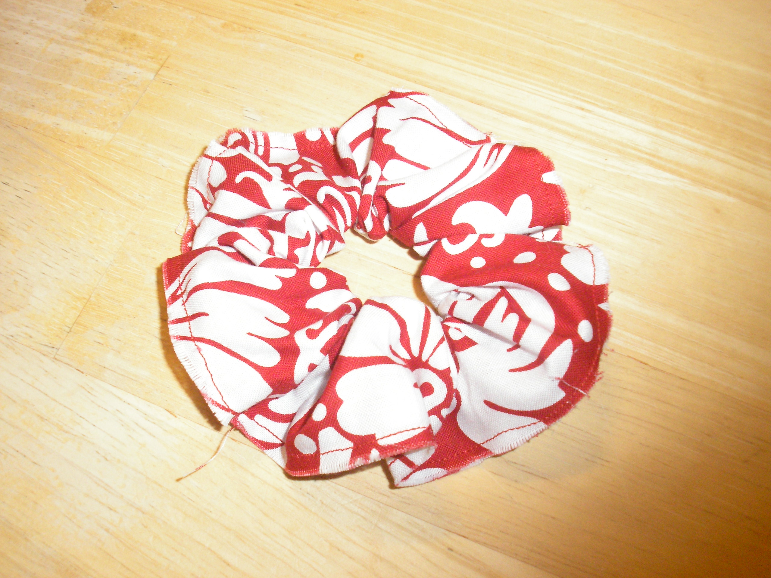 Sew a Simple Scrunchie!