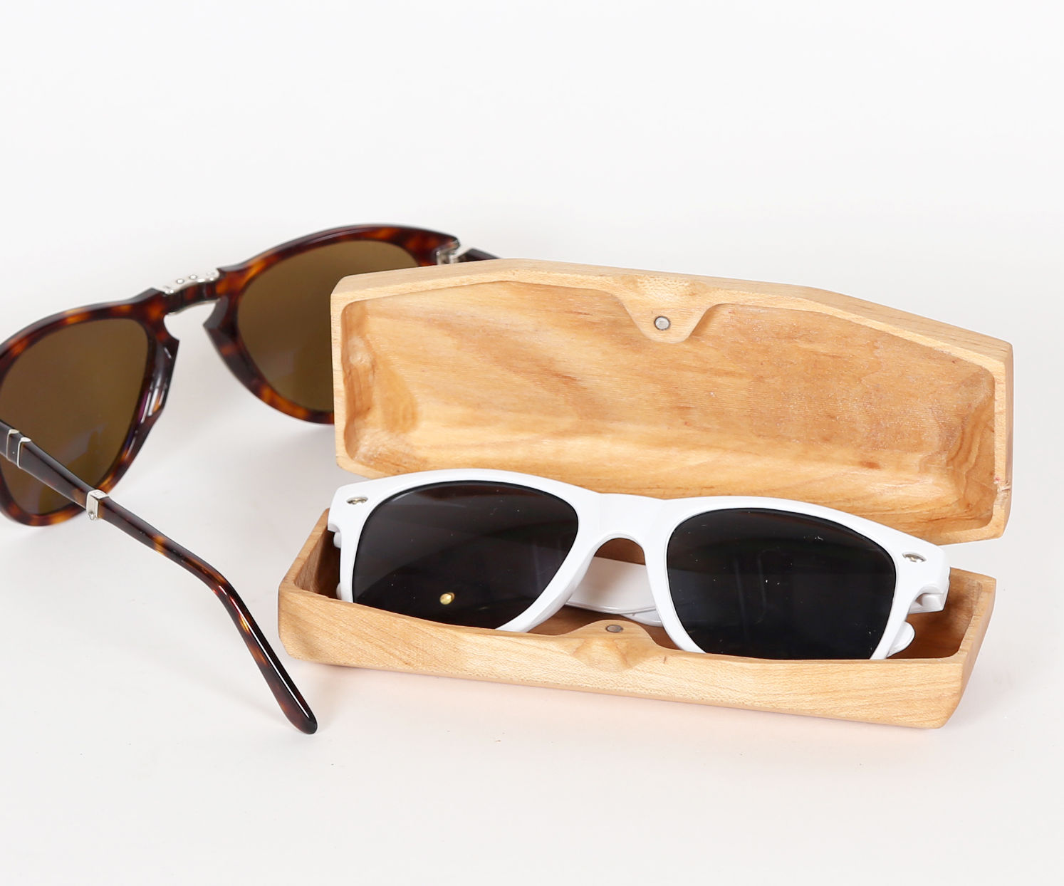 Sunglass Case - 3D Surfacing With CNC Router