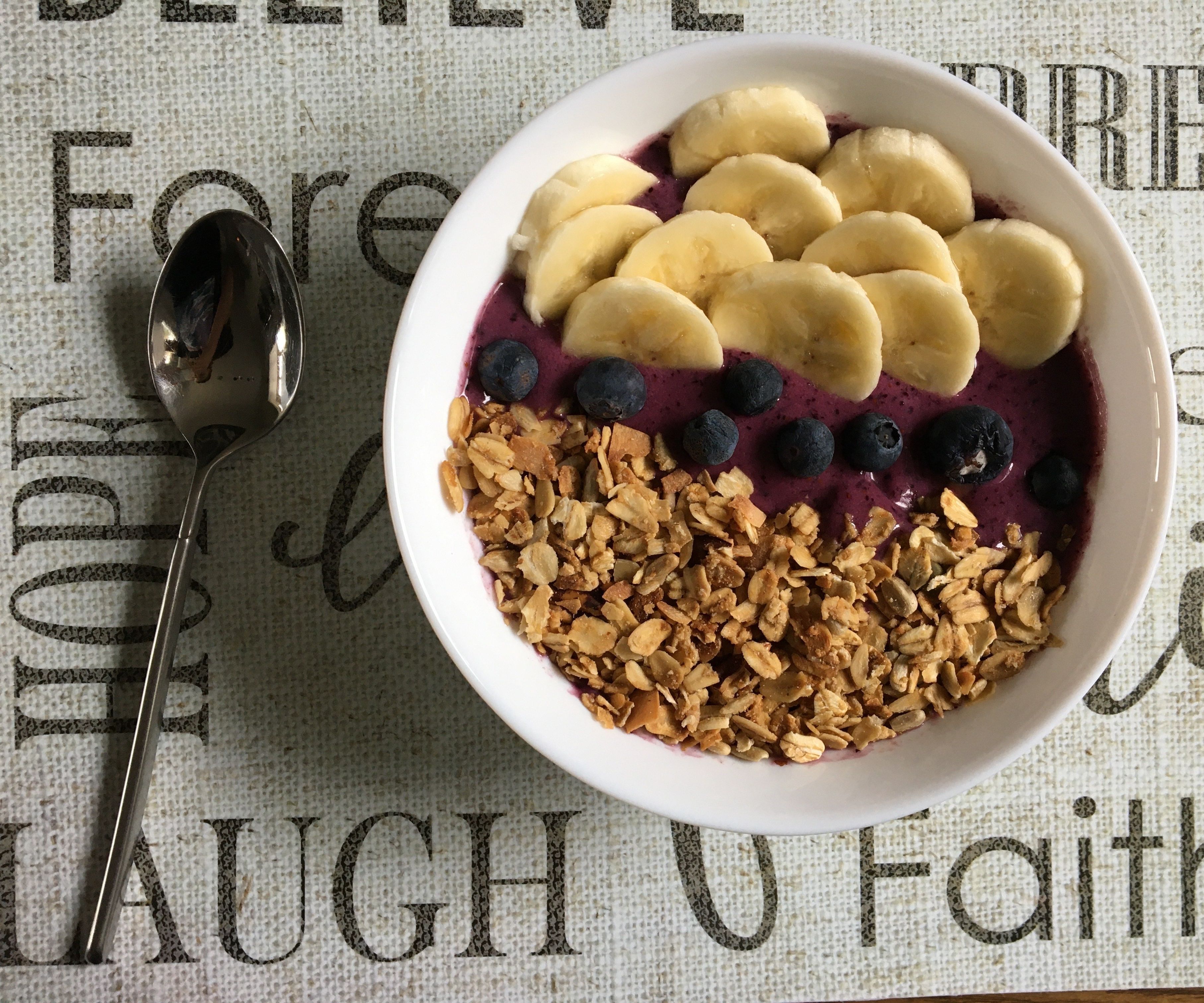 Thick Smoothie Bowl