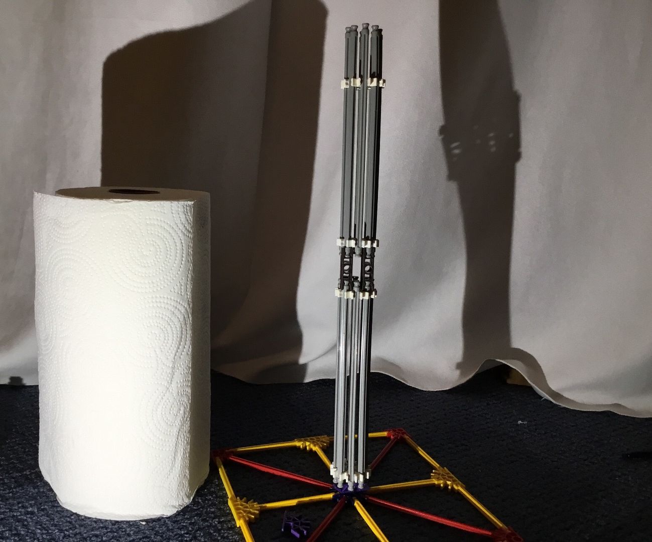 Knex Paper towel holder