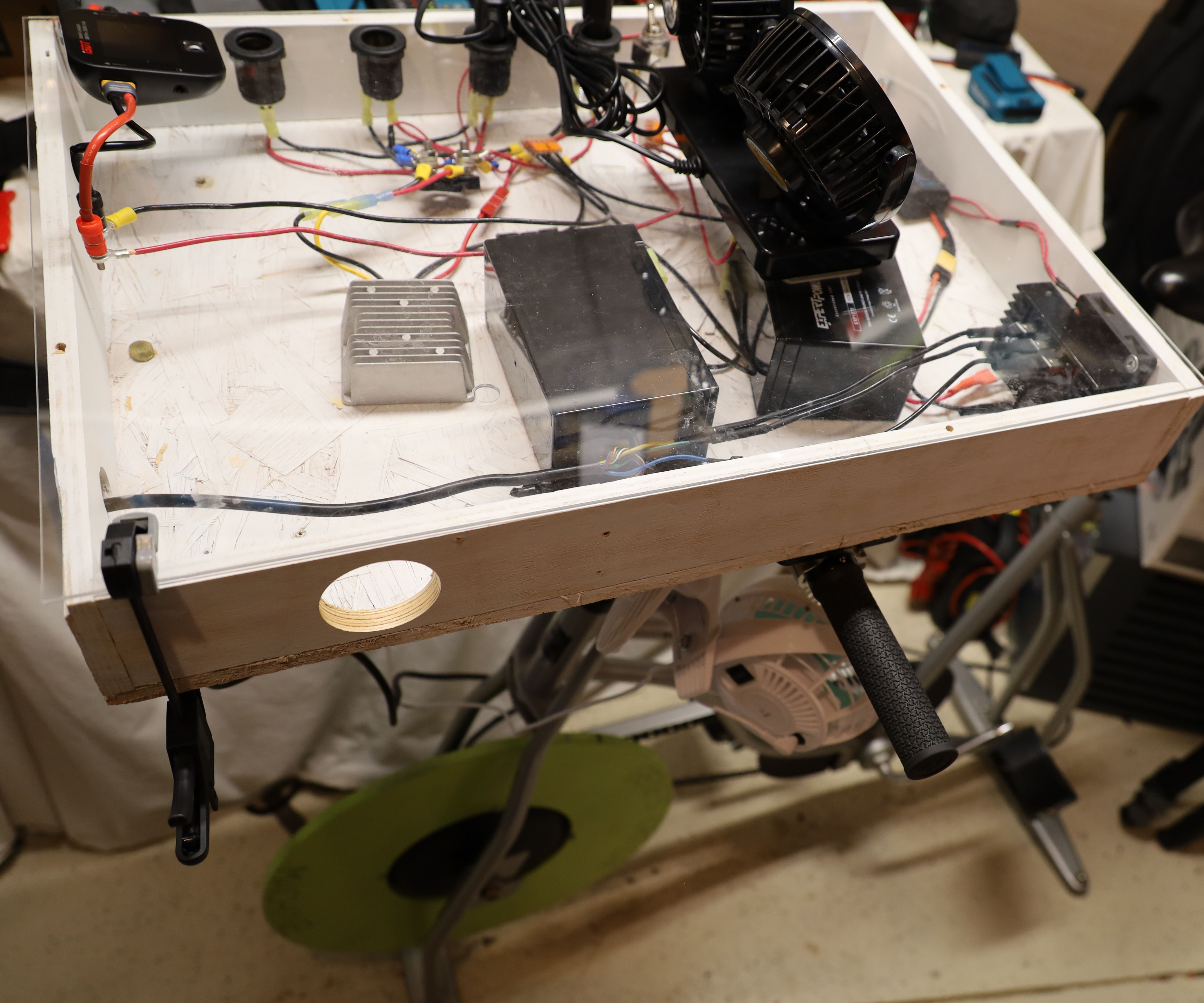 Exercise Bike Pedal Generator/Human Powered Lipo Charger!