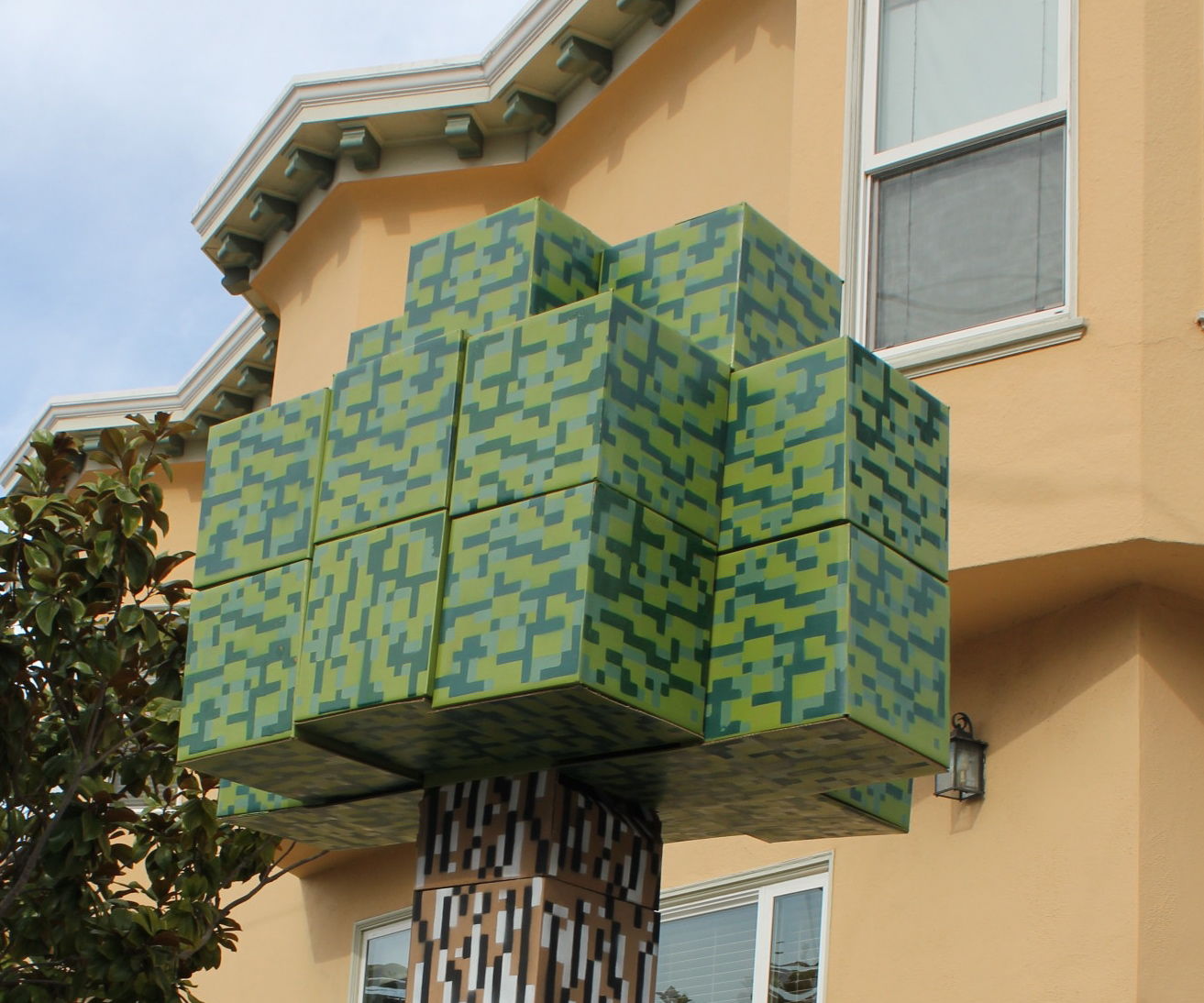 Cardboard 8-bit Tree - in the MineCraft Style