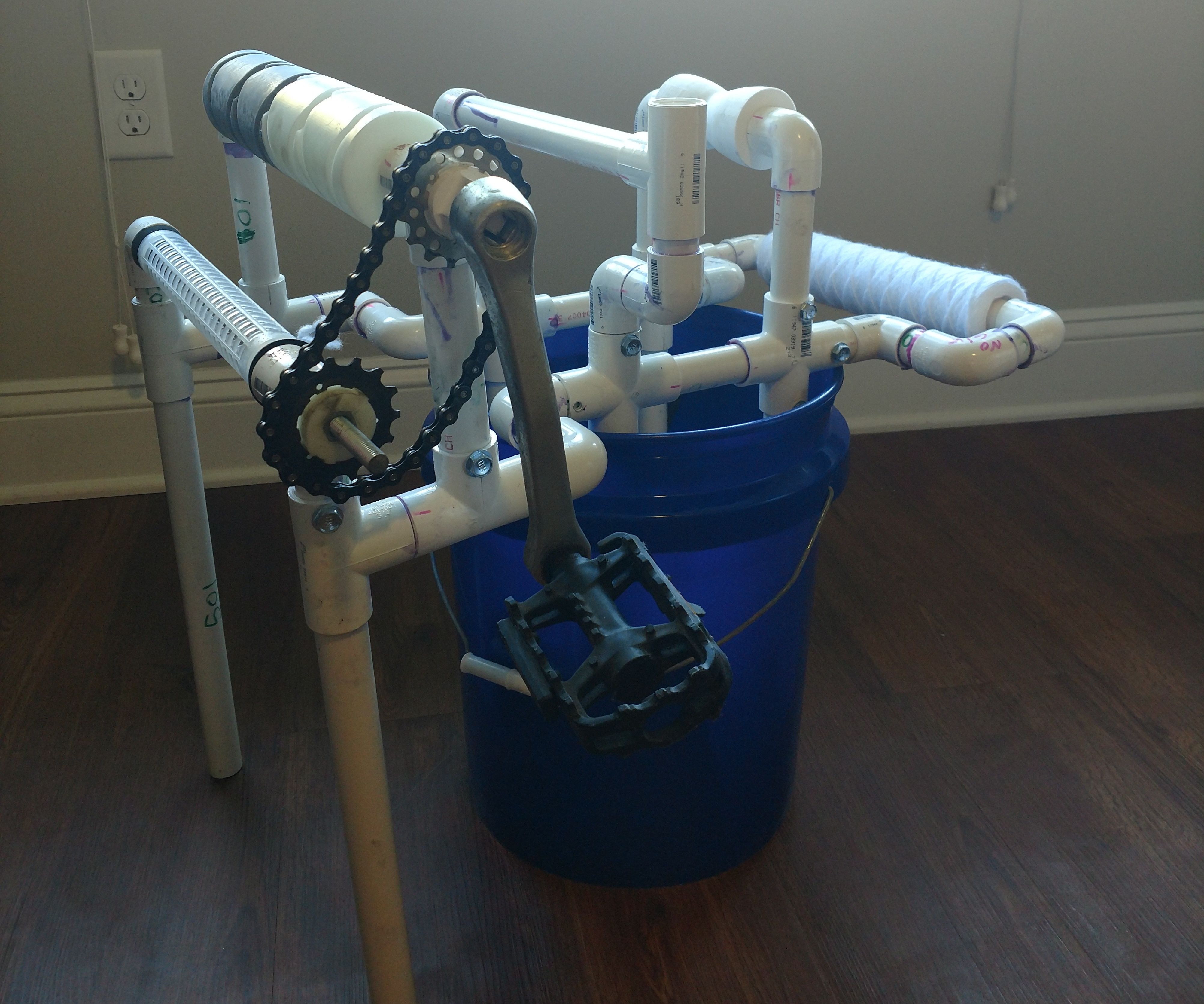 Water Filter Cleaning System (Rewind Filter)