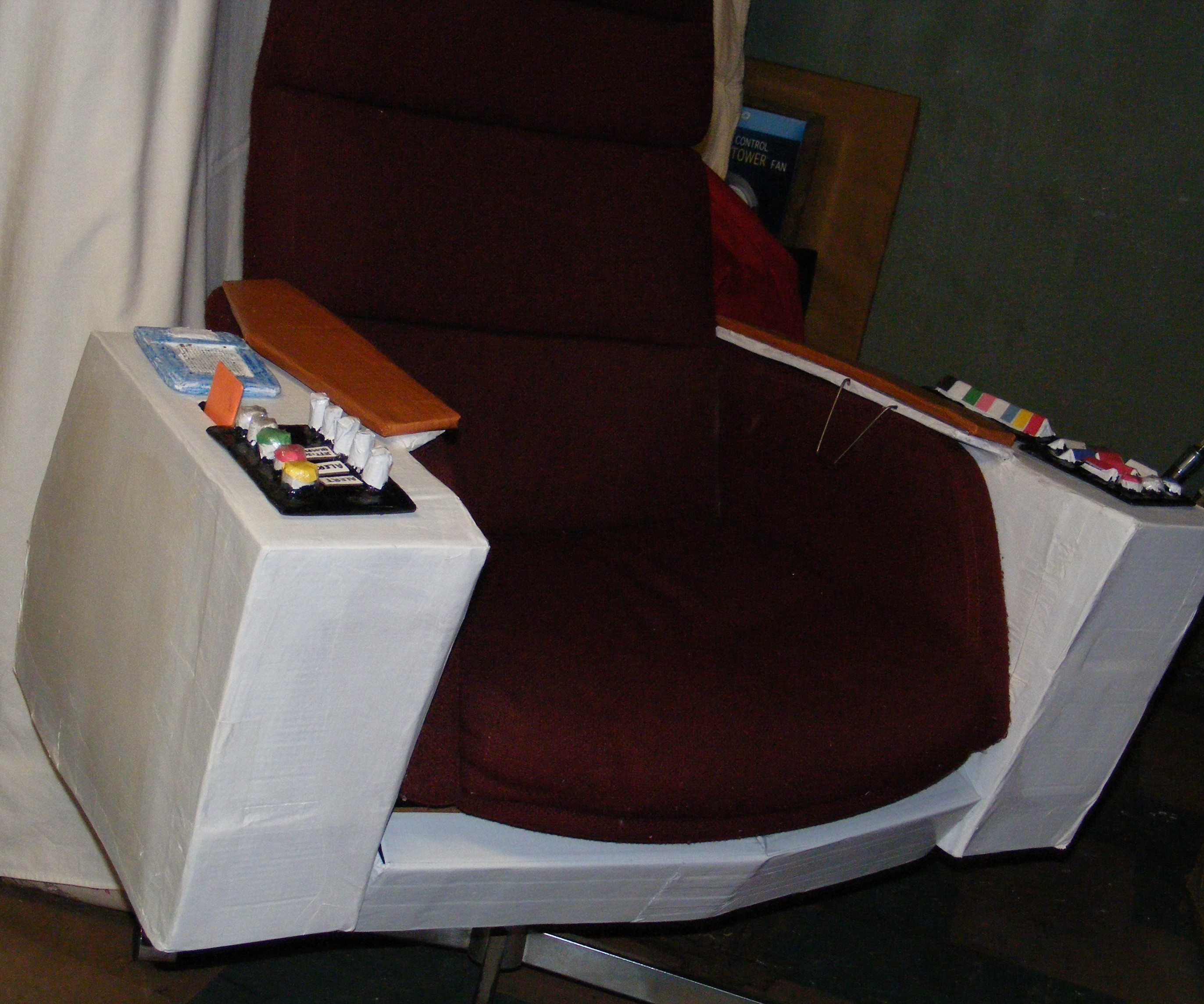 Gmjhowe's Manager's Command and Control Seat of Righteousness (Captain Kirk's Chair)