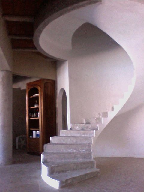 Floating Circular Concrete Staircase