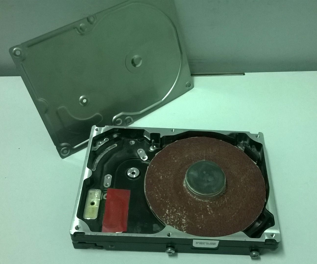 DIY Grinding Machine by HDD(hard Drive)