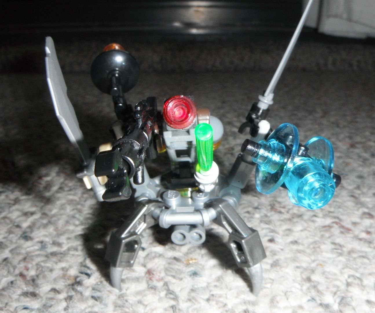 How to Make (Yet Another) Lego Fighter Droid