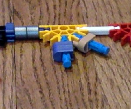 Tiny K'nex M-16 (assembled and disassembled)
