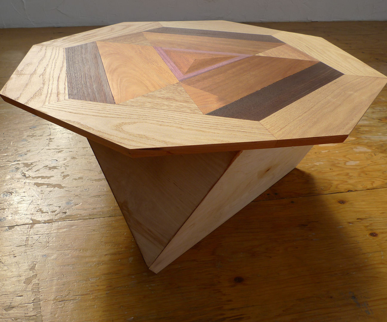 Tetra Table