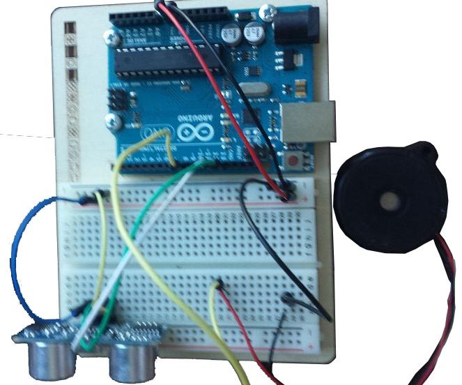 SIMPLE ARDUINO ULTRASONIC SENSOR DOOR ALARM / Motion Detector NO PIR !!!!