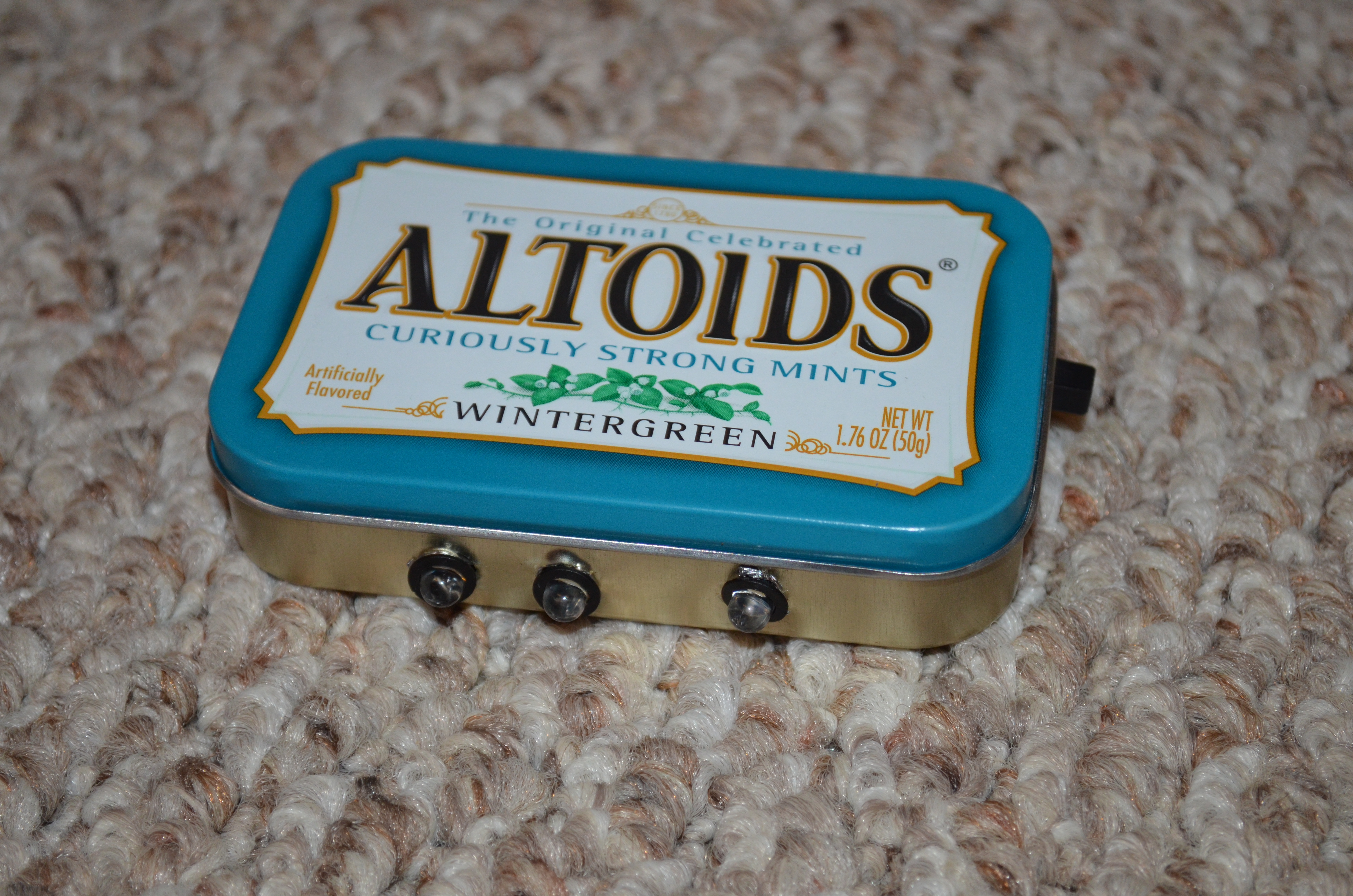 {The Best} Altoids Tin LED Flashlight