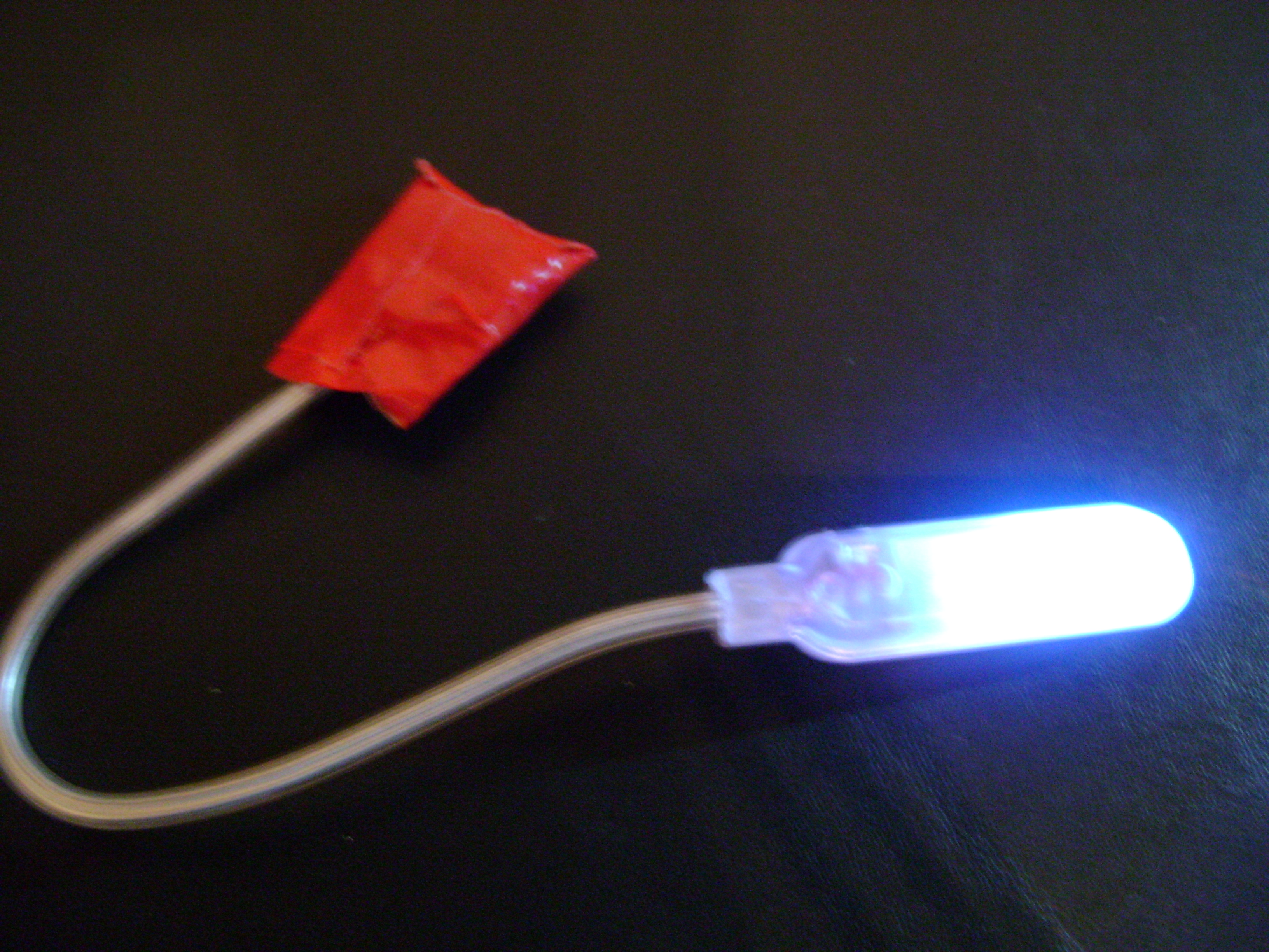 Bendable LED Flashlight