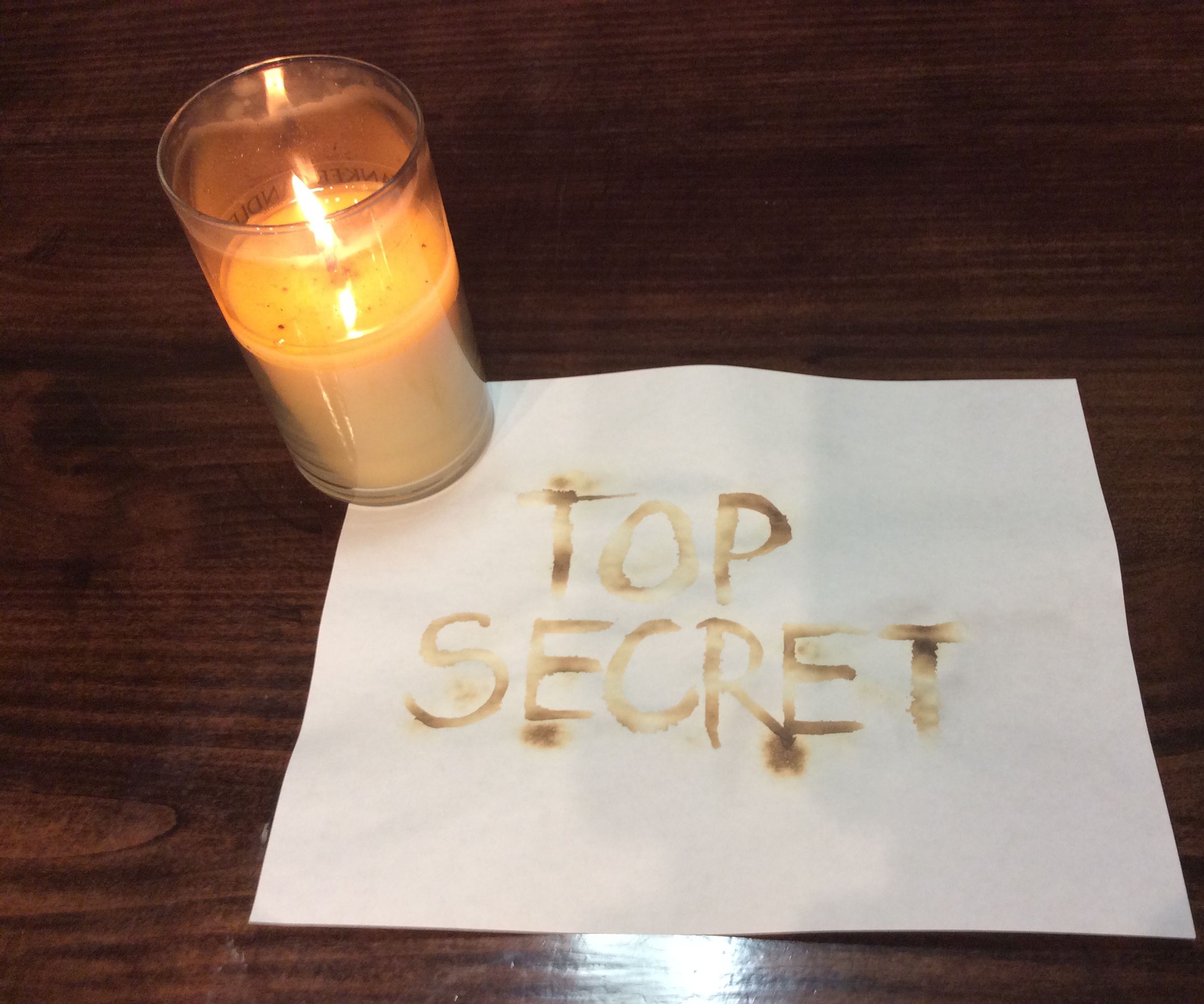 How to Make a Secret Message With Baking Soda