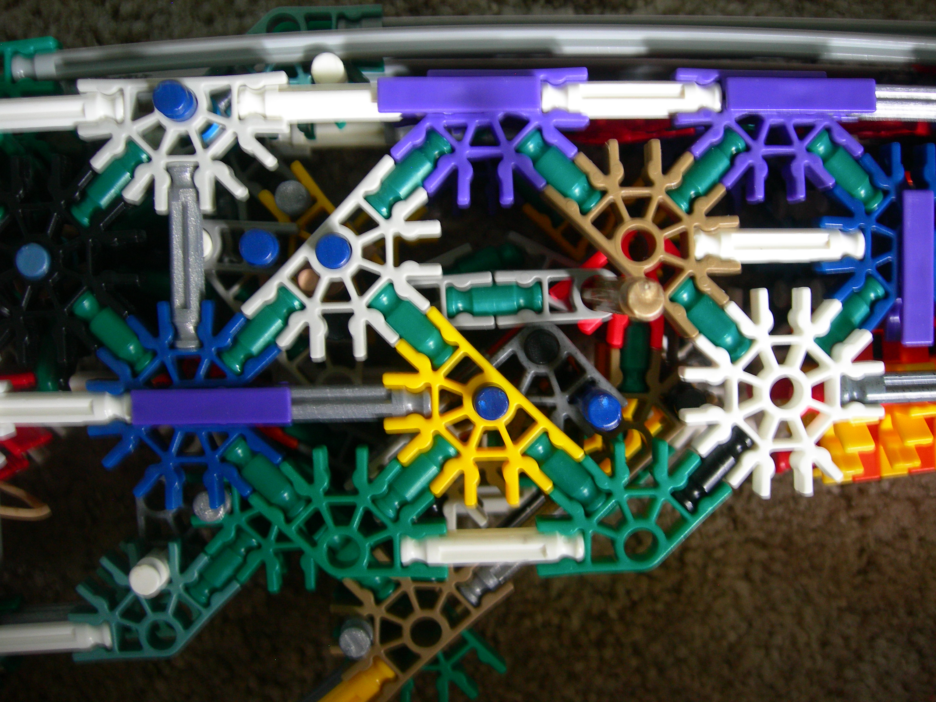 C:\Documents and Settings\Dave\My Documents\My Pictures\K'nex Gnasher Shotgun UPG\K'nex Gnasher Shotgun UPG 017.jpg