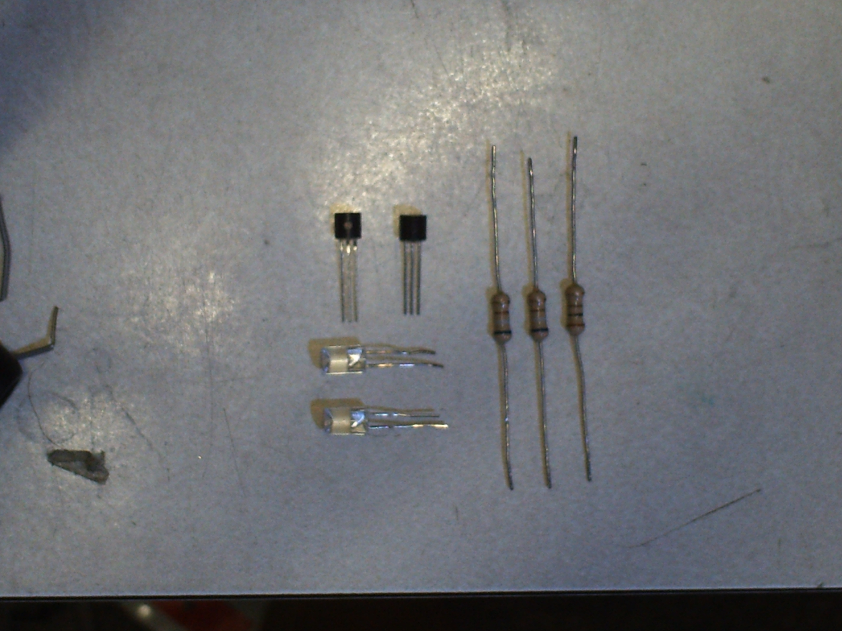 Two Transistor Logic Probe