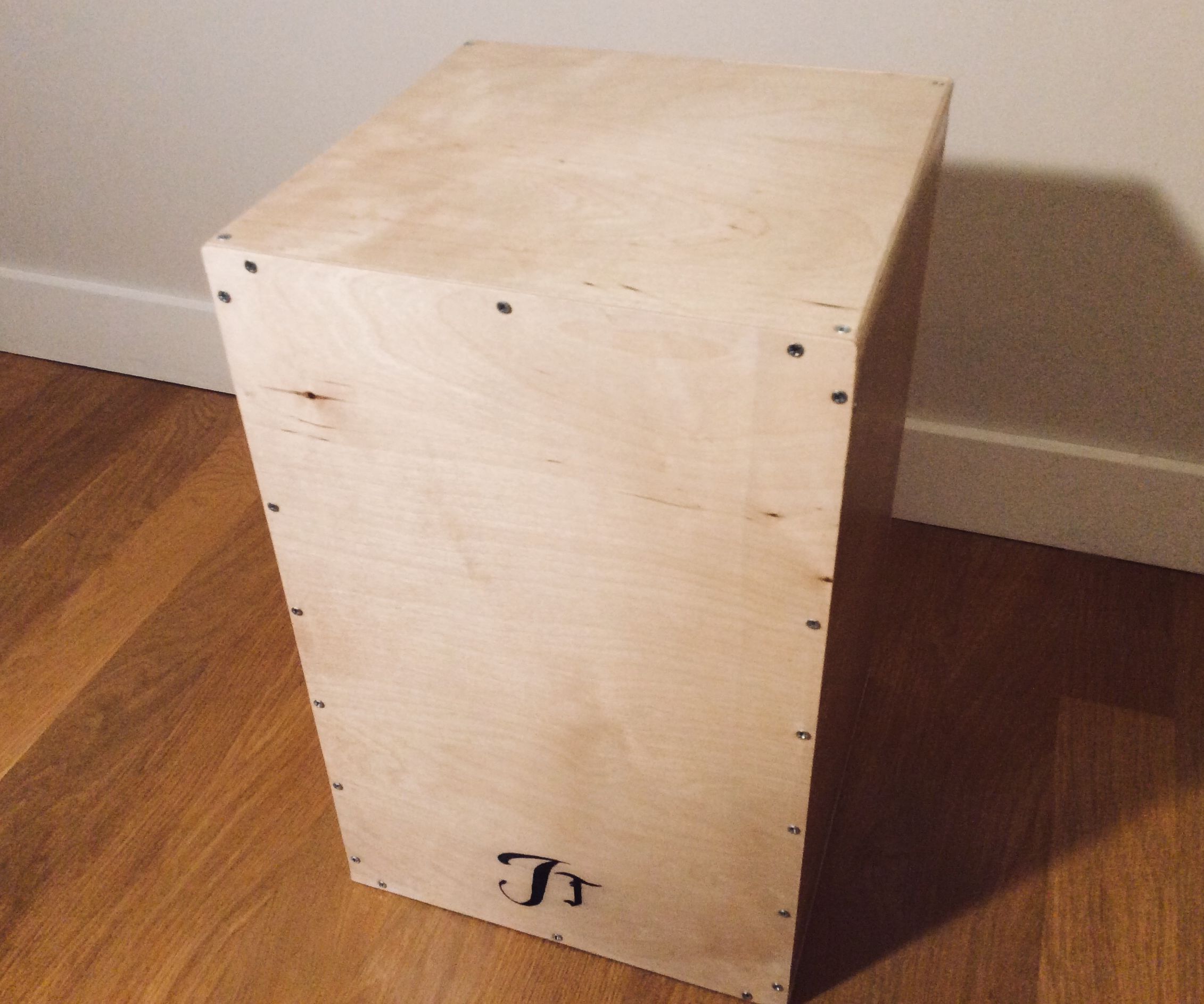 How to Build a Cajon From Scratch