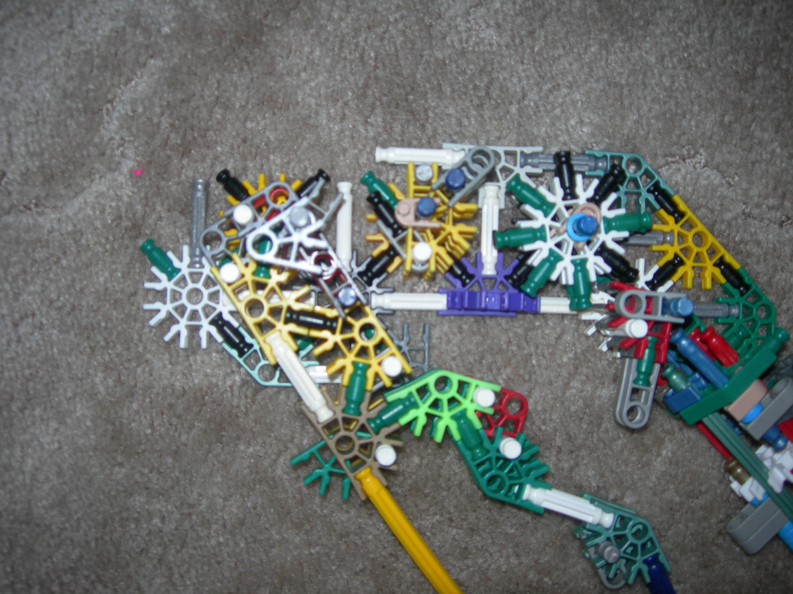 C:\Documents and Settings\Dave\My Documents\My Pictures\K'nex Gnasher Shotgun\K'nex Gnasher Shotgun 032.jpg