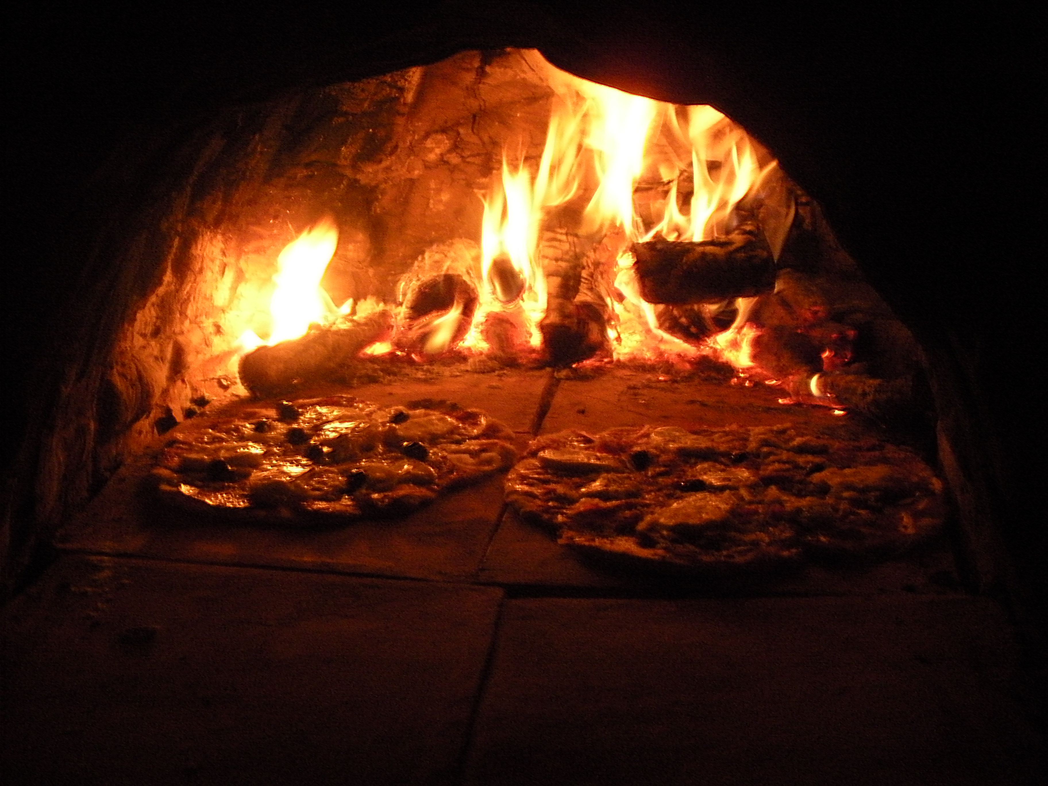 Insulated Clay Pizza & Bread Oven