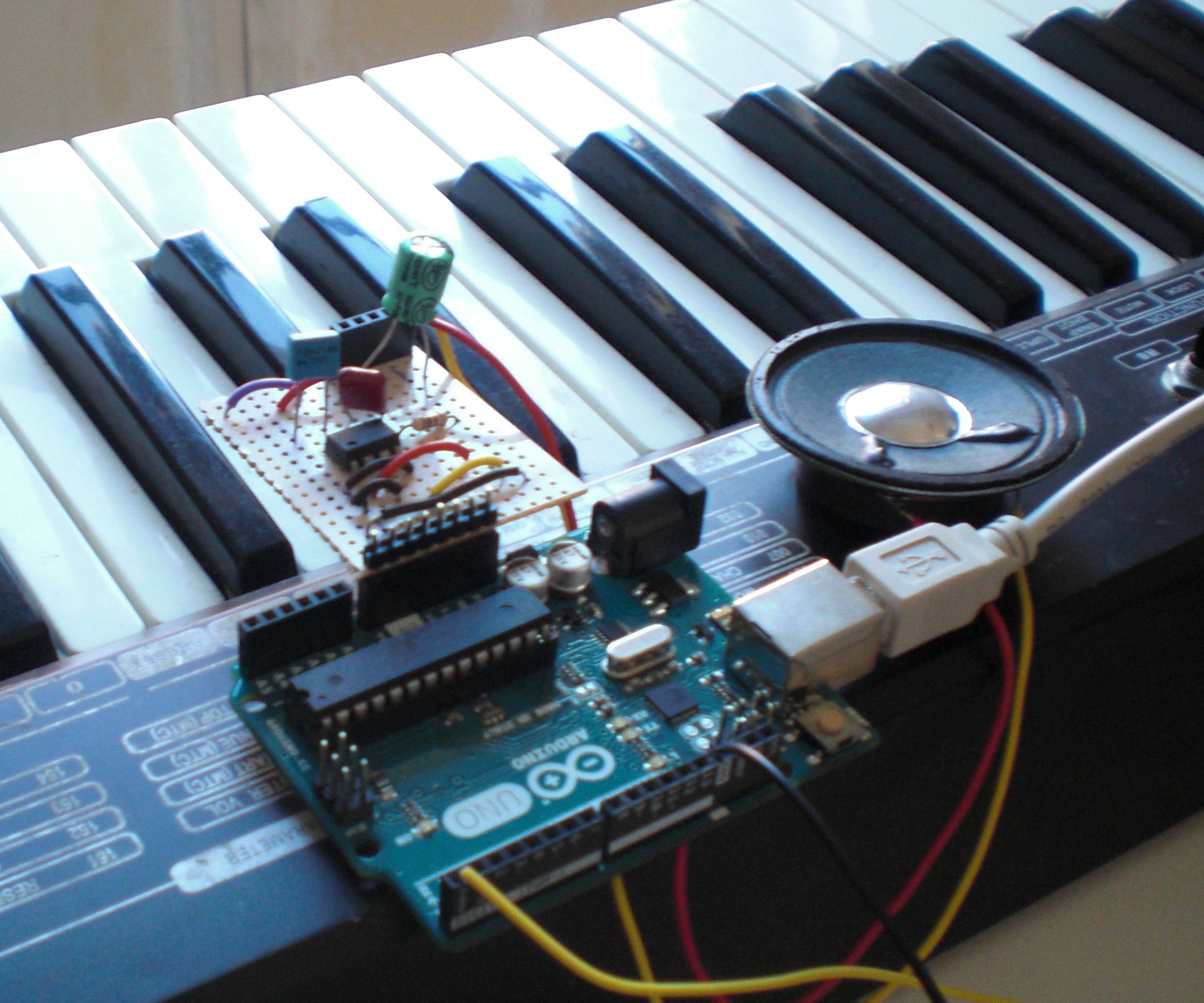 How to Make an Arduino Sound Synthesizer With MIDI Interface