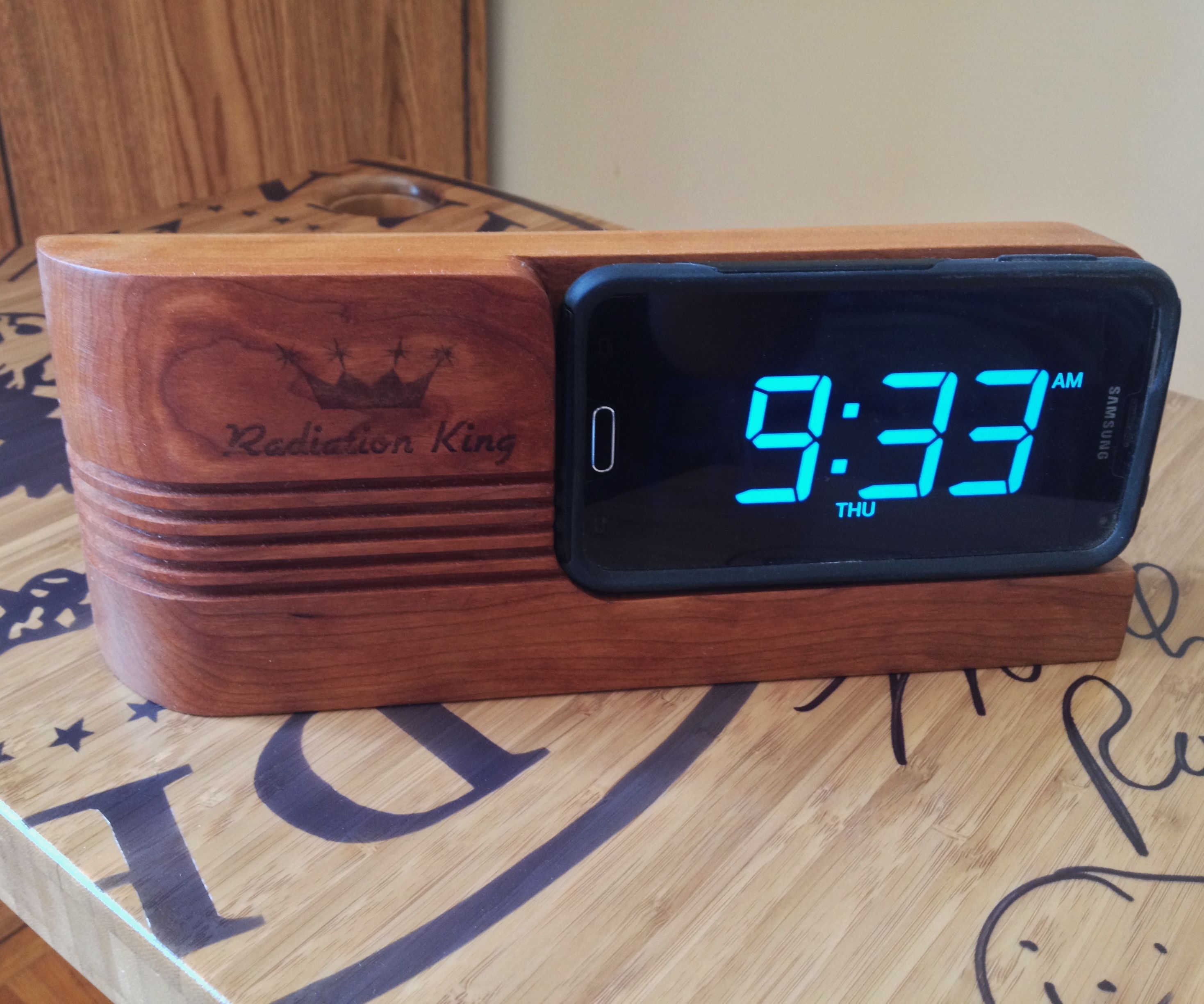 Retro Inspired Phone Dock